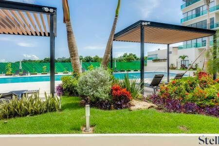 New Complex Style With Amenities Near Downtown 7min Сasa de vacaciones *