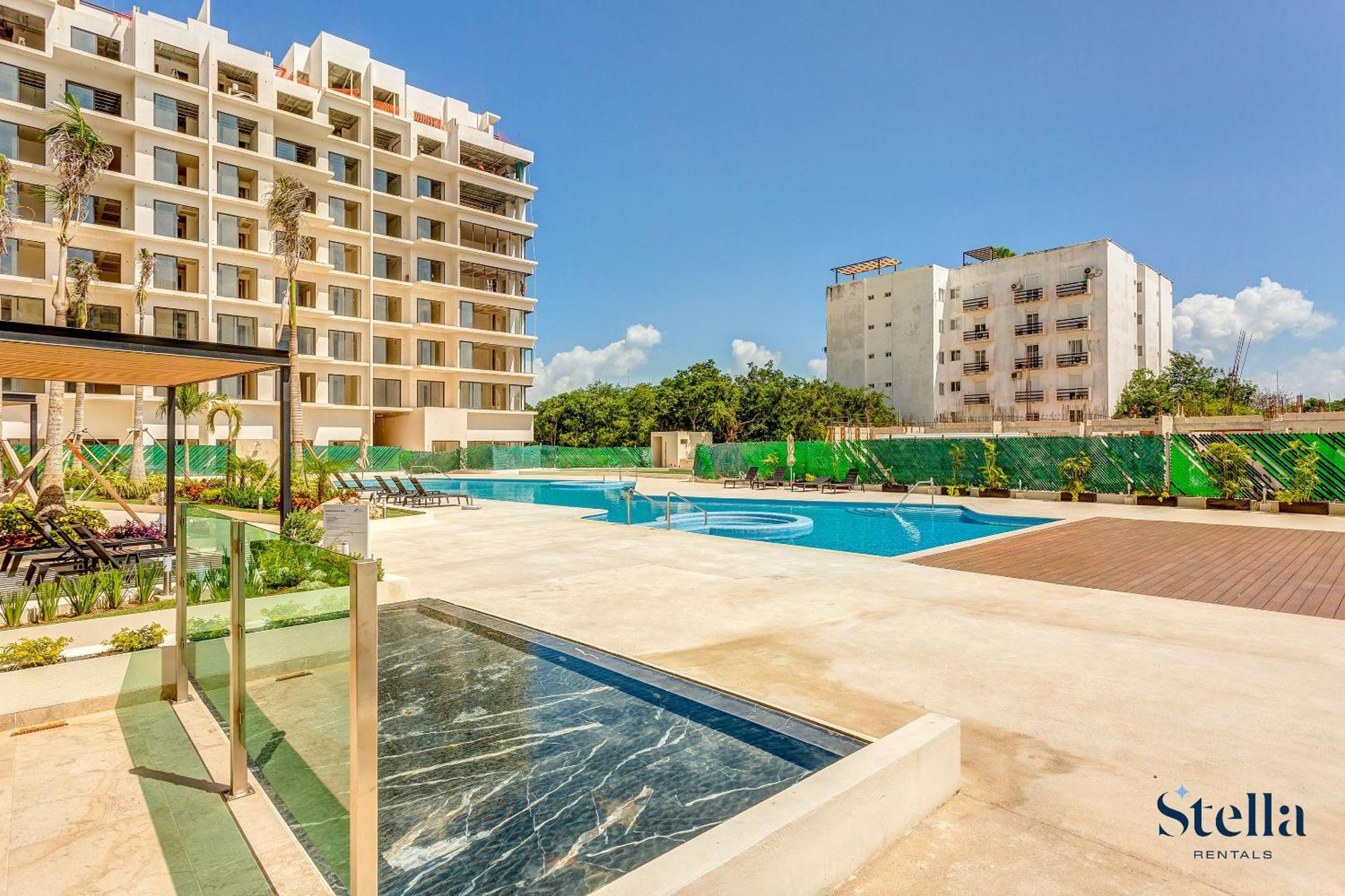 New Complex Style With Amenities Near Downtown 7min Сasa de vacaciones