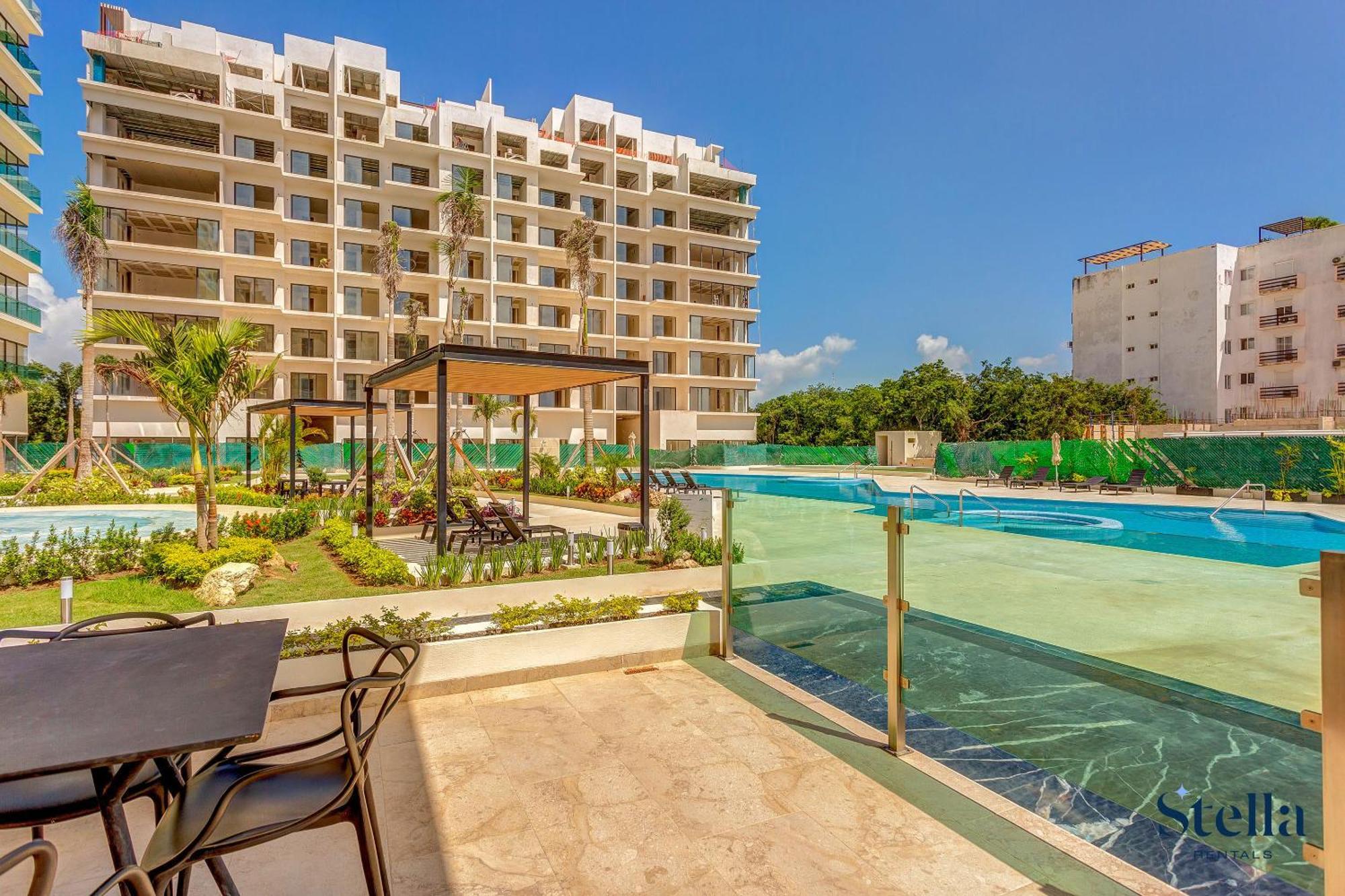 New Complex Style With Amenities Near Downtown 7min Сasa de vacaciones