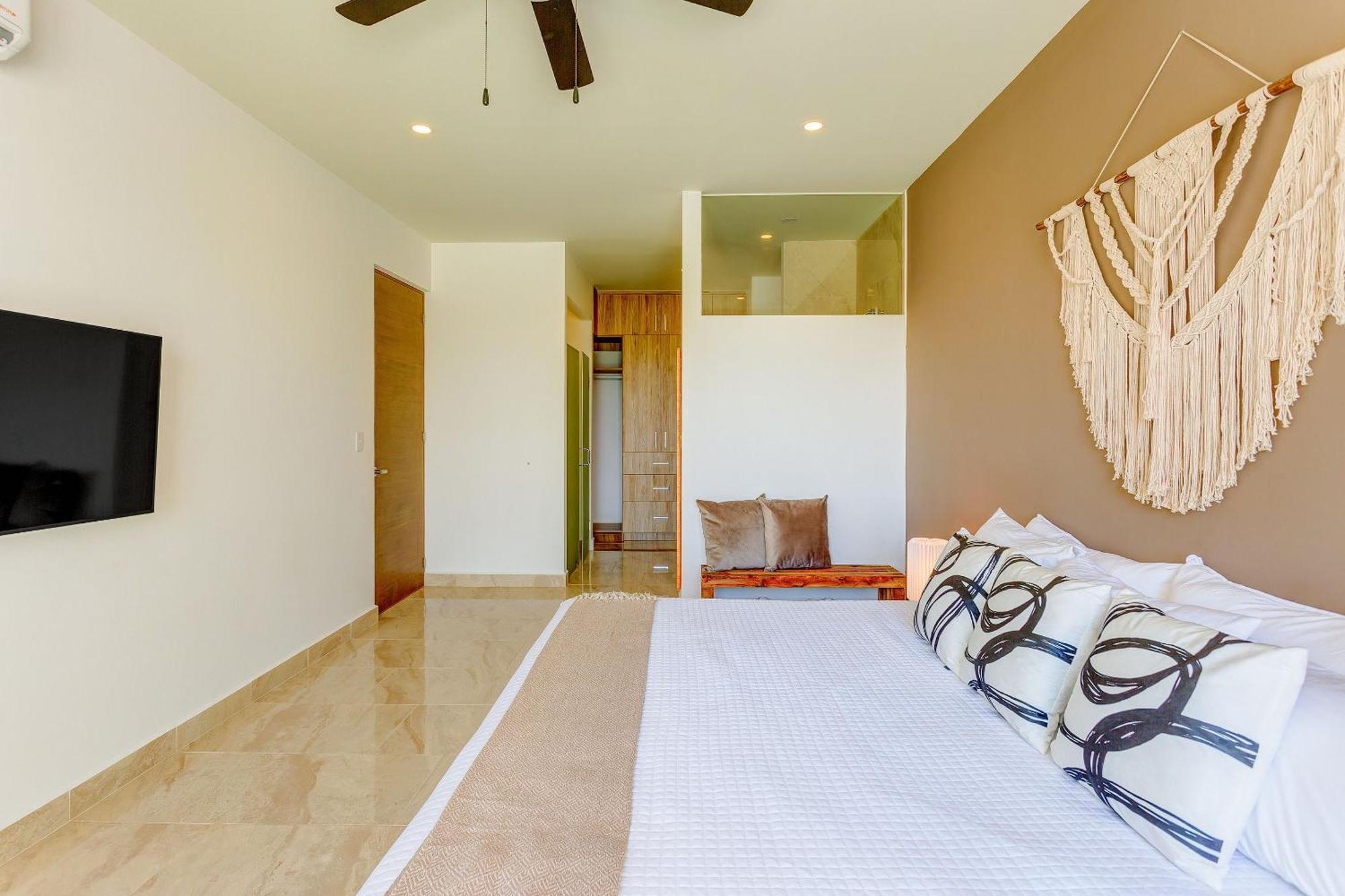 New Complex Style With Amenities Near Downtown 7min Сasa de vacaciones